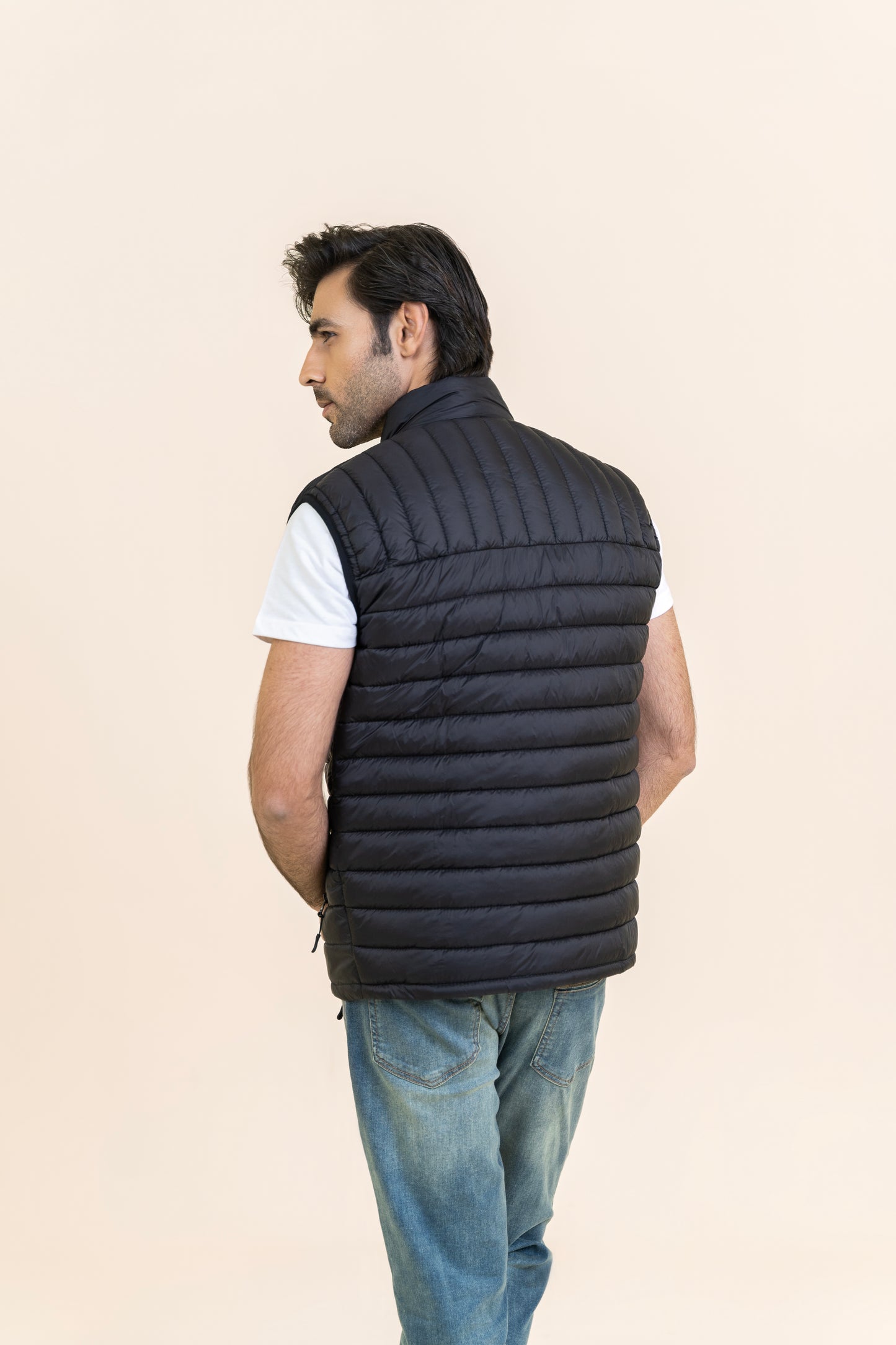 Markhor Black Puffer Sleeve Less Jacket T211-T2