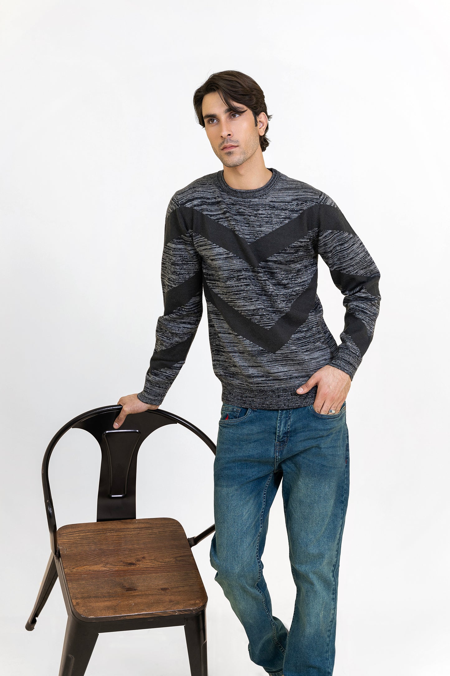 Gray and Green Round Neck Sweater