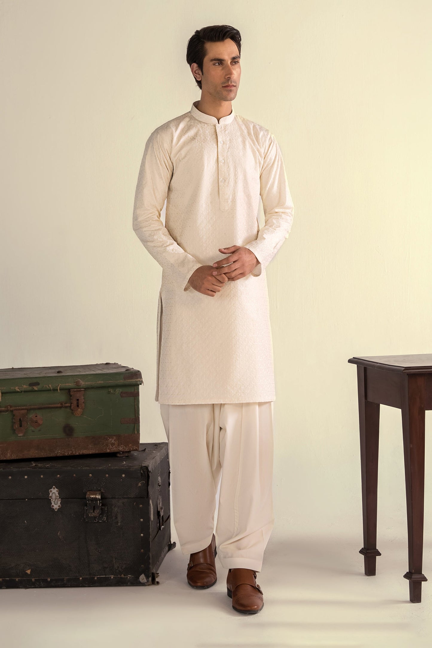 Takhleeq Off White Chicken-Kari S-Suit-SST4