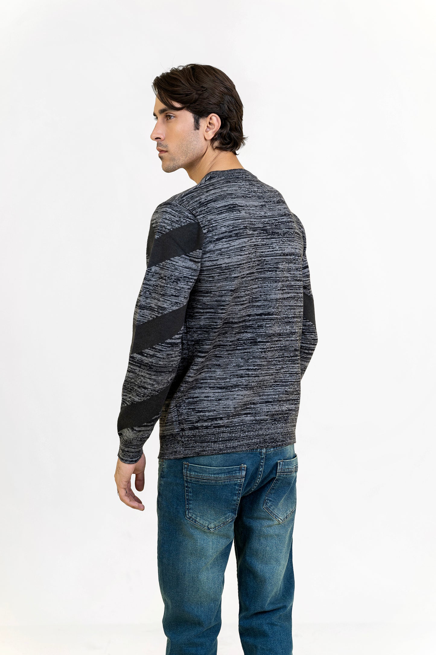 Gray and Green Round Neck Sweater