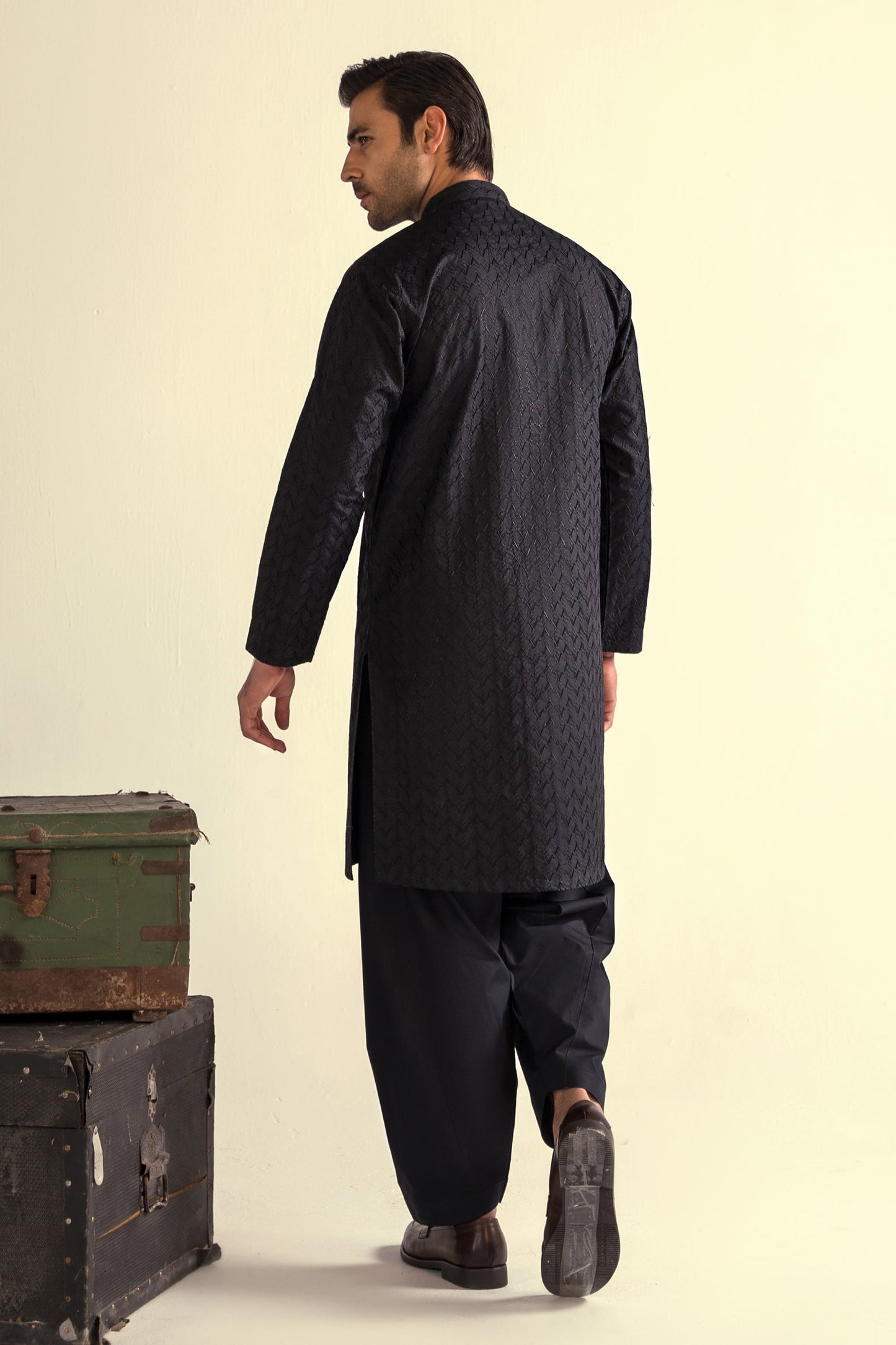Takhleeq Black Chicken-Kari S-Suit SST4