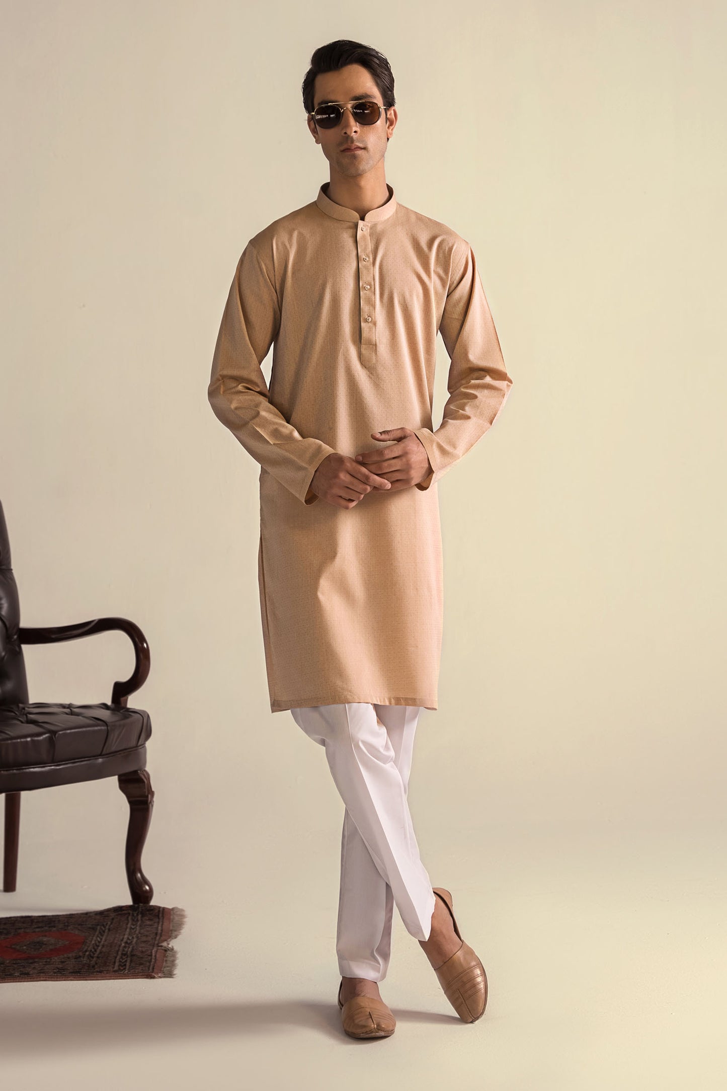 Takhleeq Skin Kurta KUT1-K081