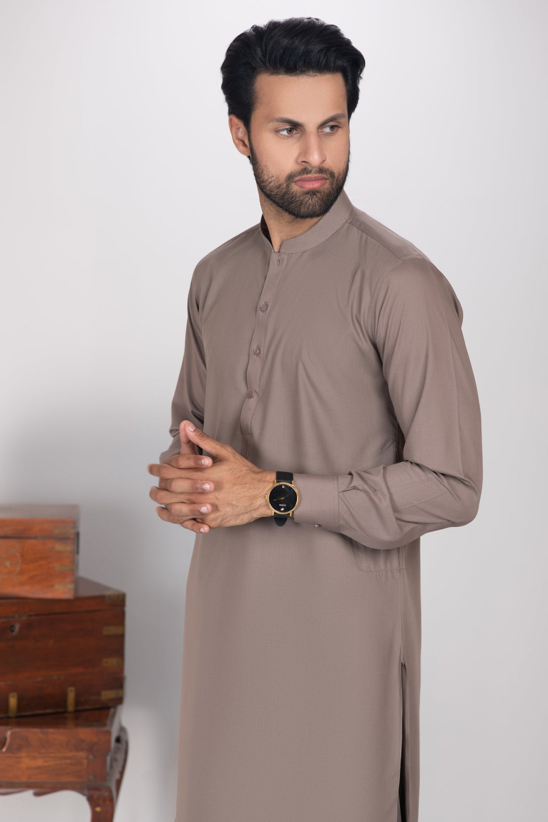 Takhleeq Raisham Brown BN4028
